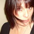 Hot and Horny Glenda Wants to Play on Sex Cam